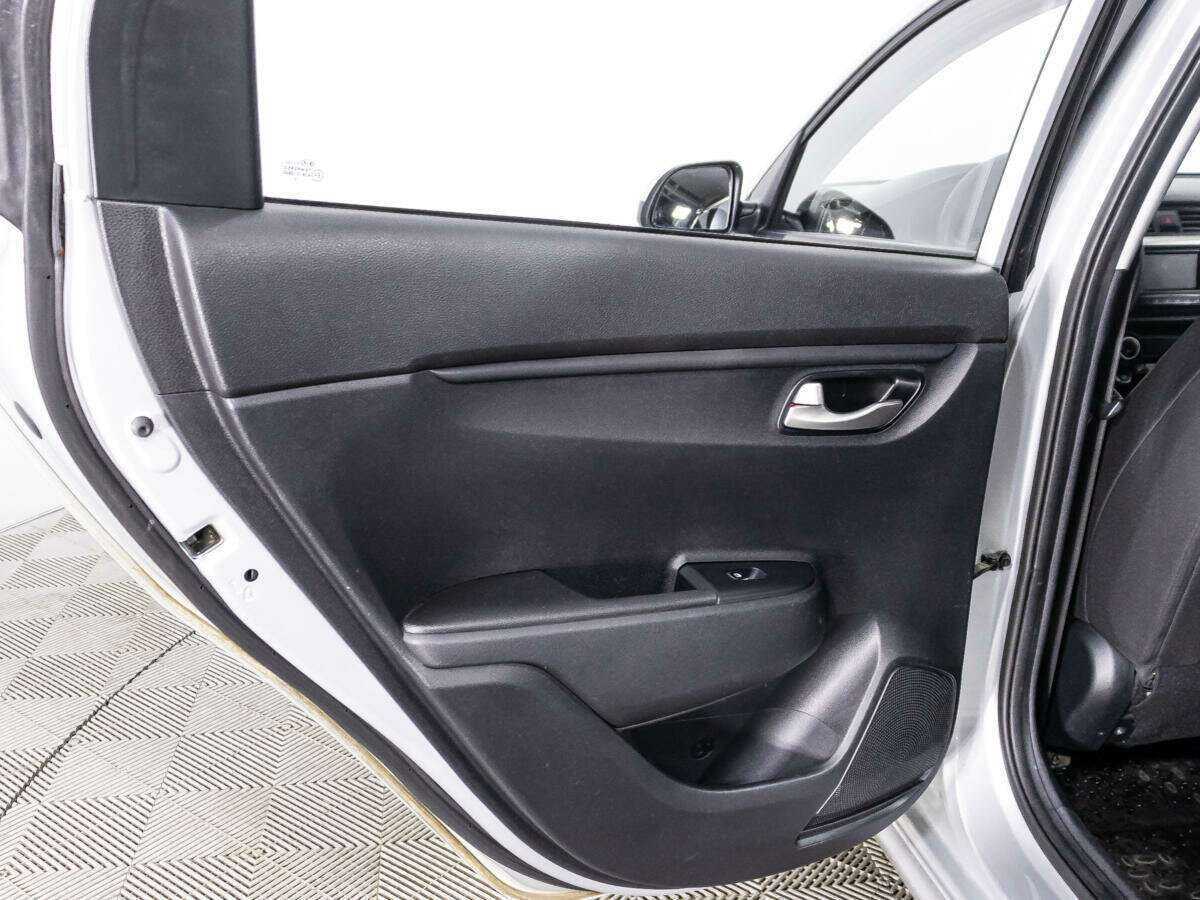 Kia Rio, 2020 Фото №27