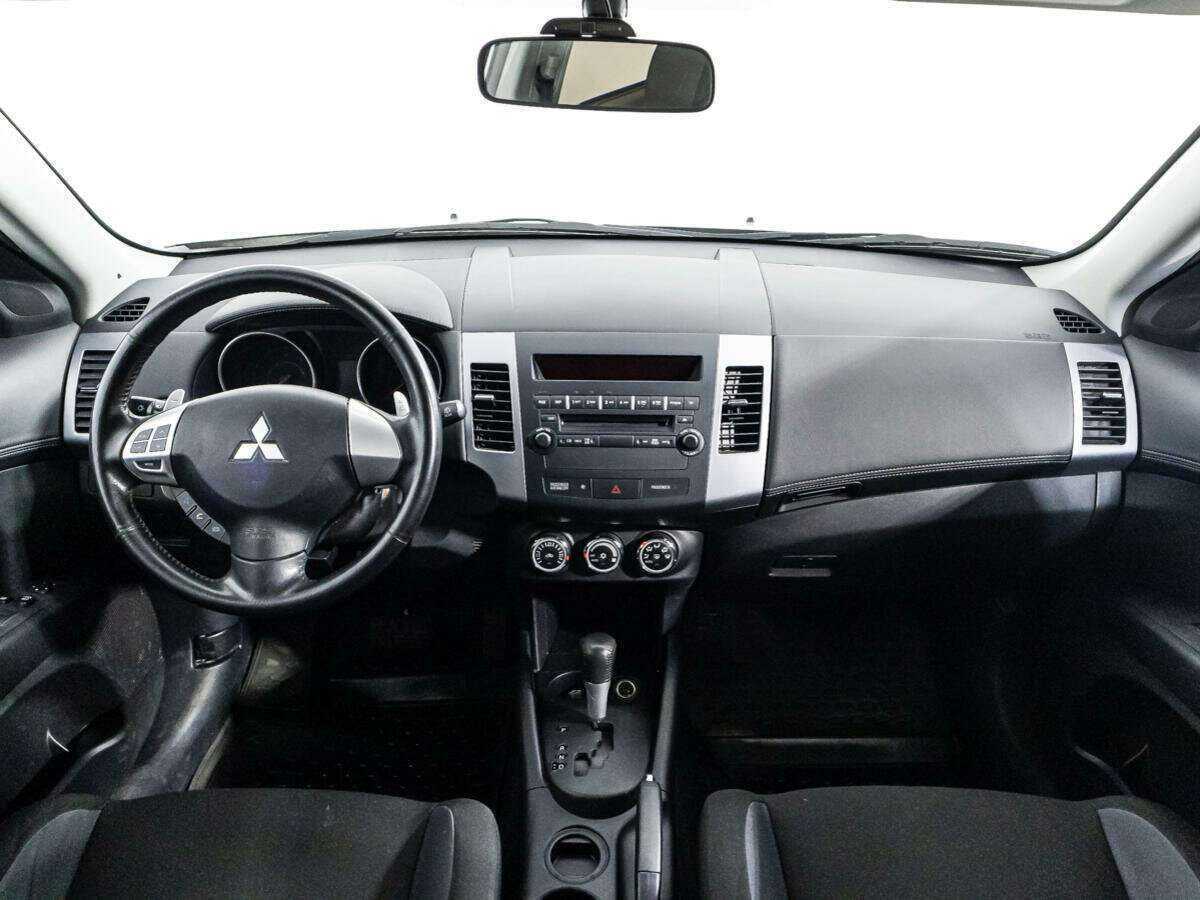 Mitsubishi Outlander, 2010 Фото №13