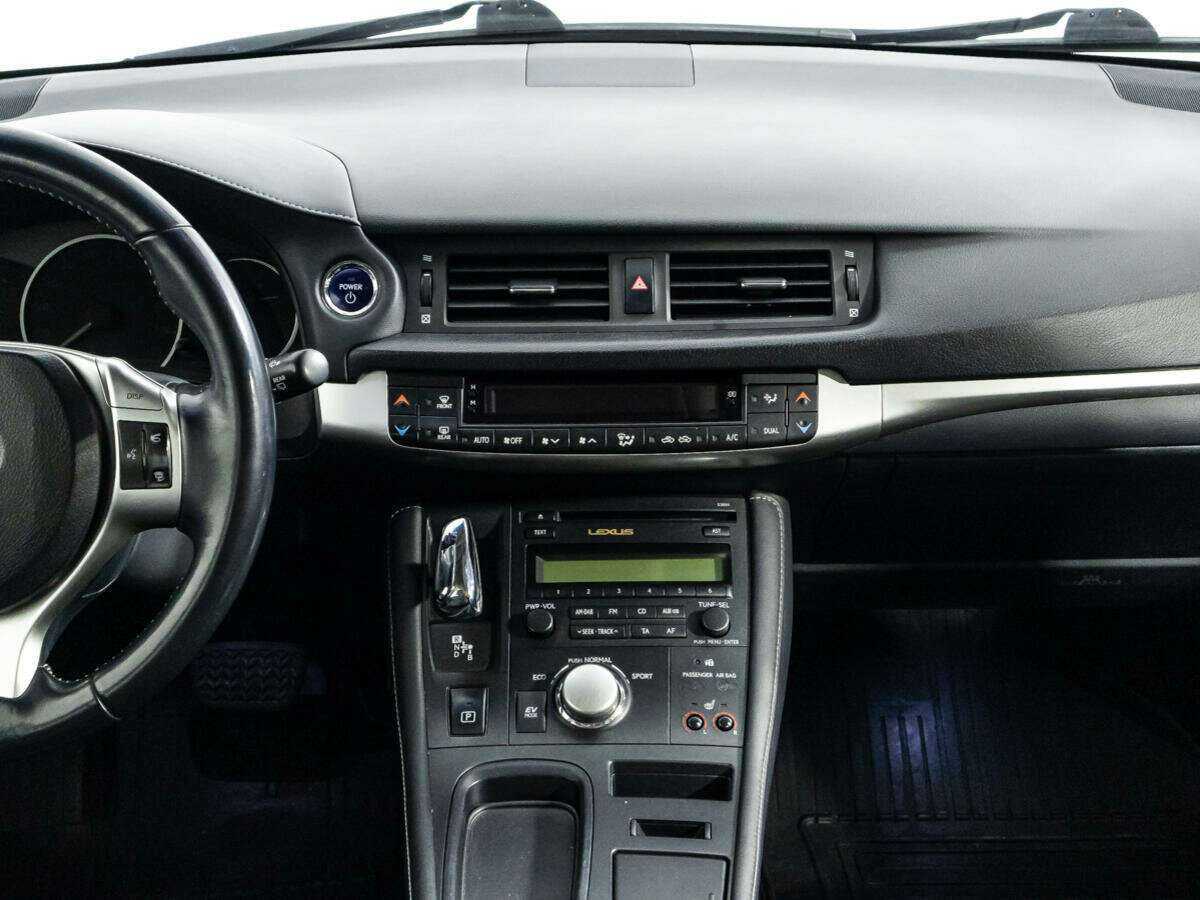 Lexus CT 200h, 2012 Фото №14