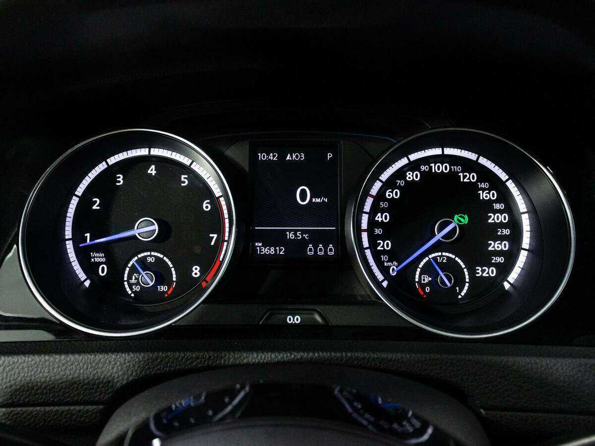 Volkswagen Golf R, 2014 Фото №12