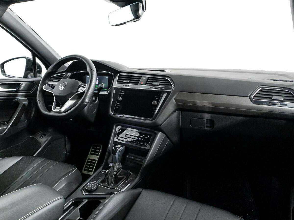 Volkswagen Tiguan L, 2022 Фото №9