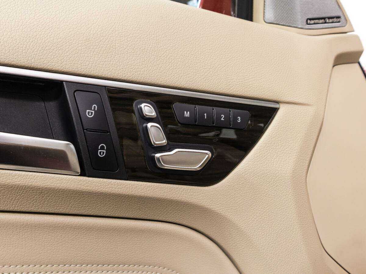 Mercedes-Benz E-Класс 350, 2015 Фото №15