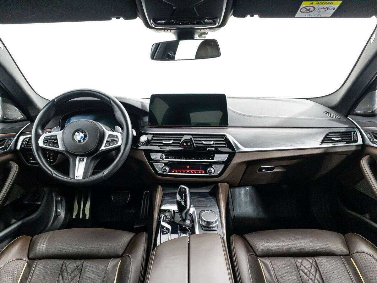 BMW 5 серии 530d xDrive, 2020 Фото №13