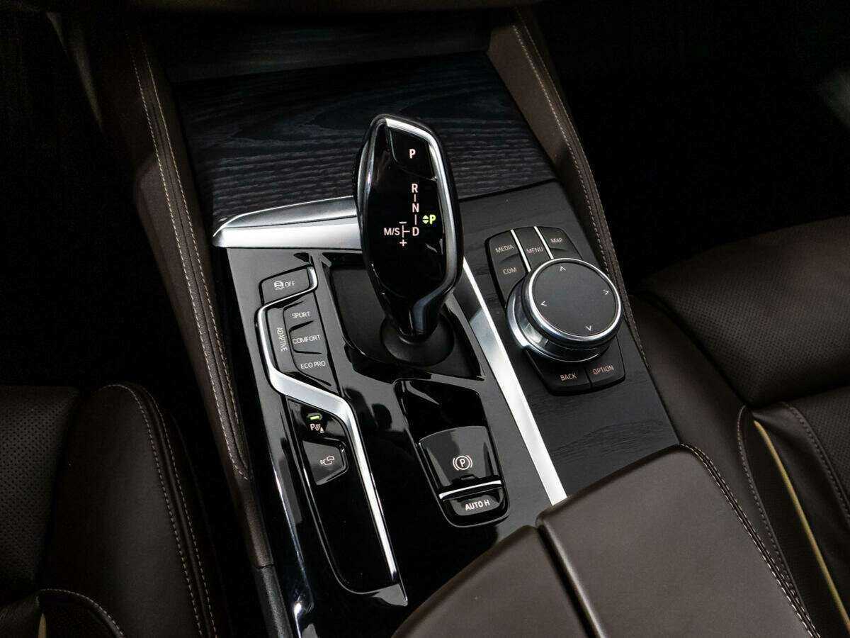 BMW 5 серии 530d xDrive, 2020 Фото №22
