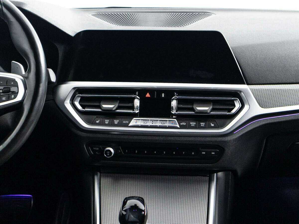 BMW 3 серии 330e, 2020 Фото №14