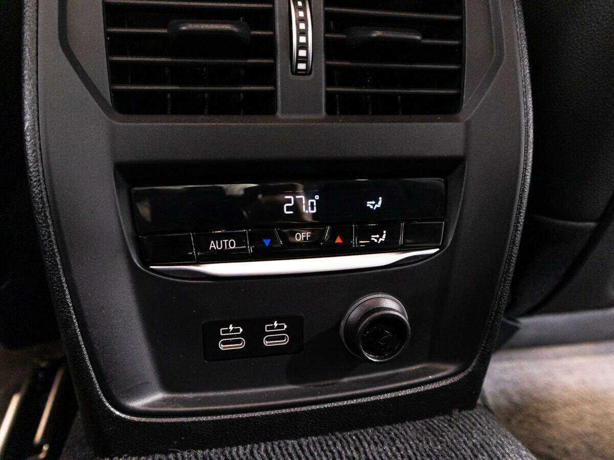 BMW 3 серии 330e, 2020 Фото №21