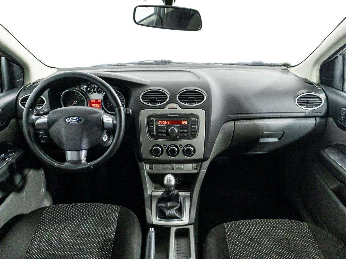 Ford Focus, 2011 Фото №13