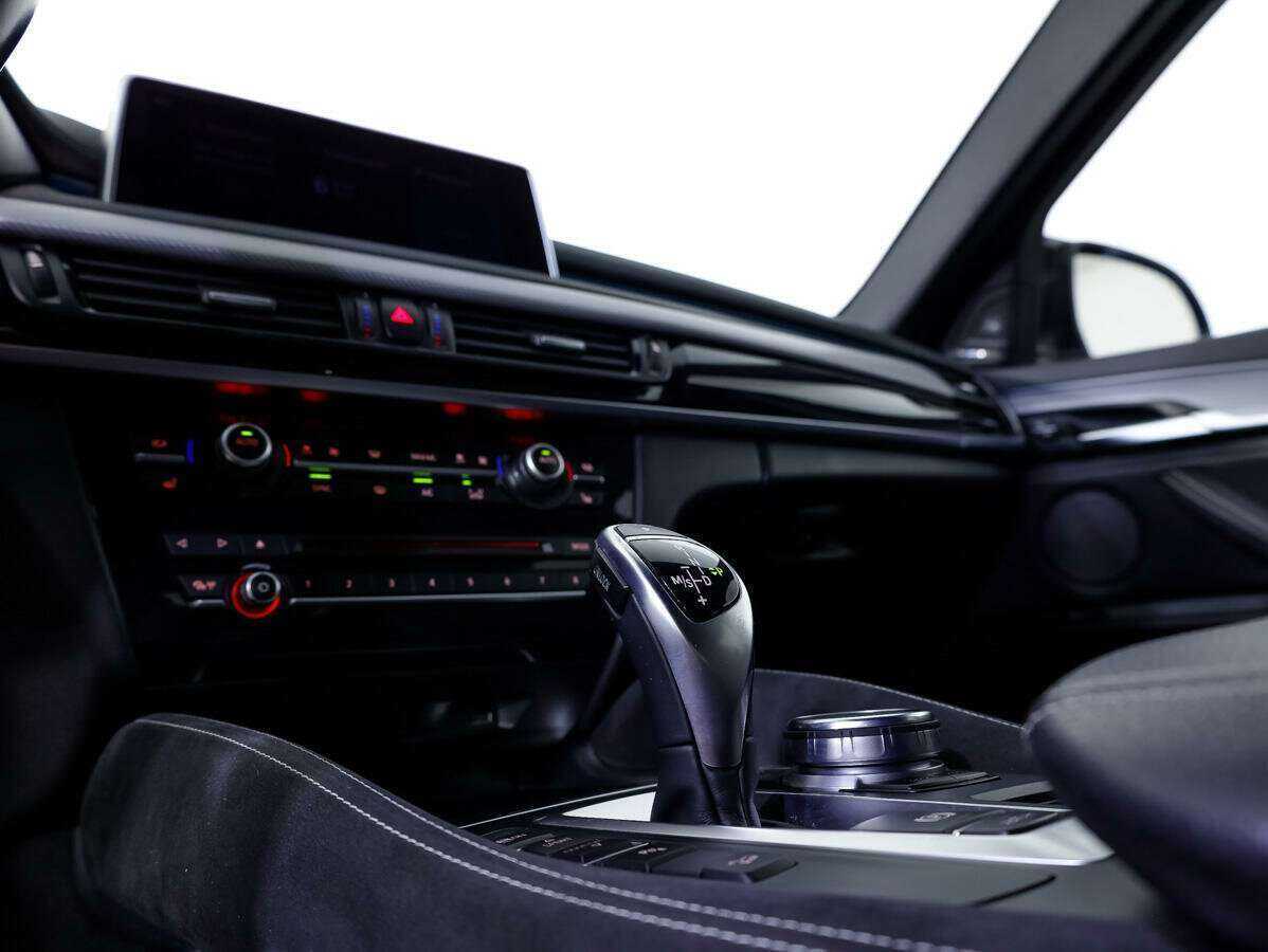 BMW X6 30d, 2017 Фото №16