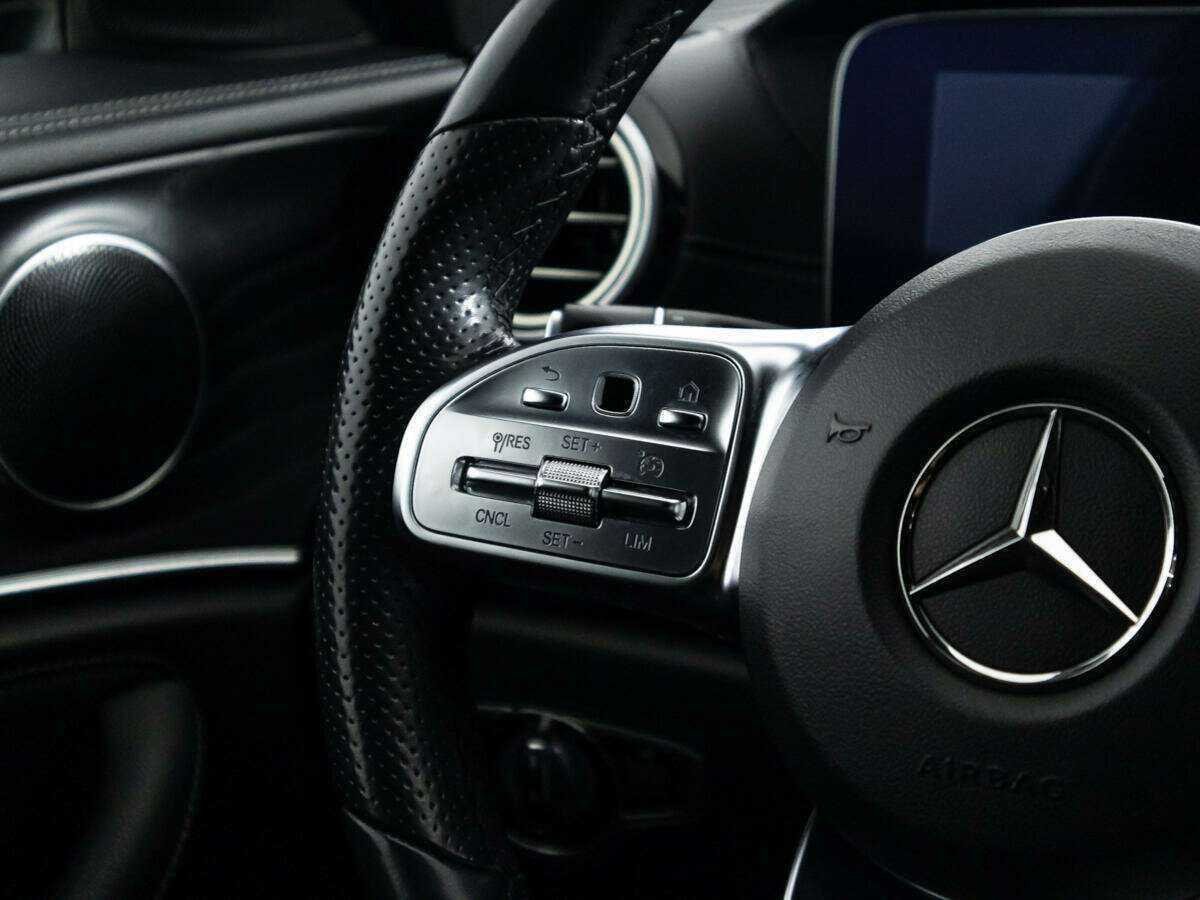 Mercedes-Benz E-Класс 200, 2019 Фото №19