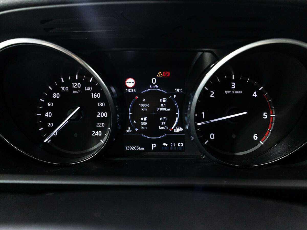 Land Rover Discovery, 2017 Фото №12