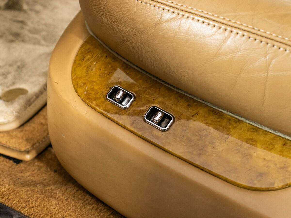 Bentley Arnage R, 2003 Фото №15