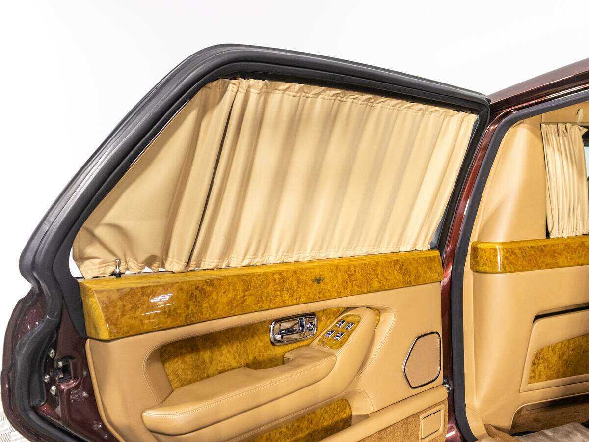 Bentley Arnage R, 2003 Фото №17