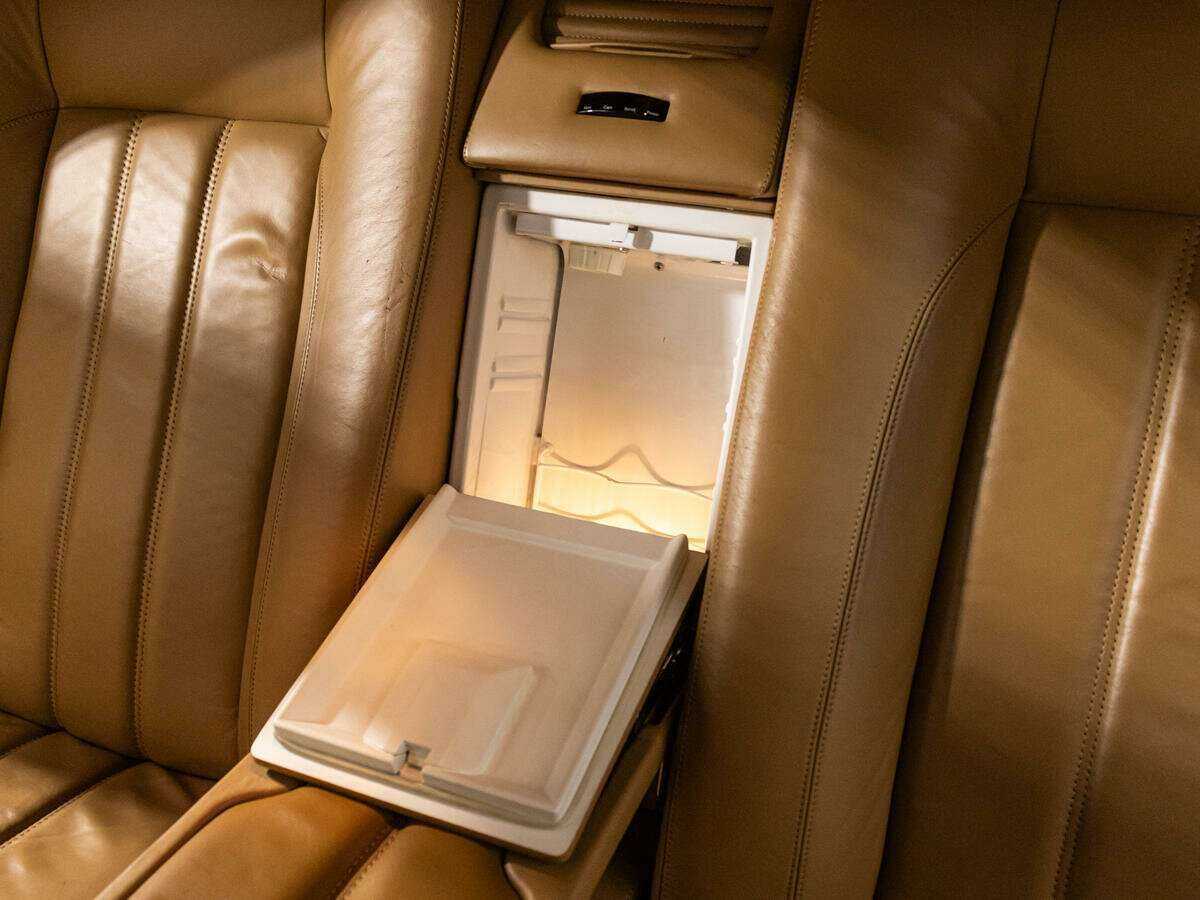 Bentley Arnage R, 2003 Фото №21