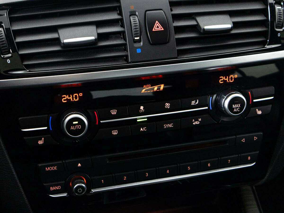 BMW X4 M40i, 2016 Фото №19