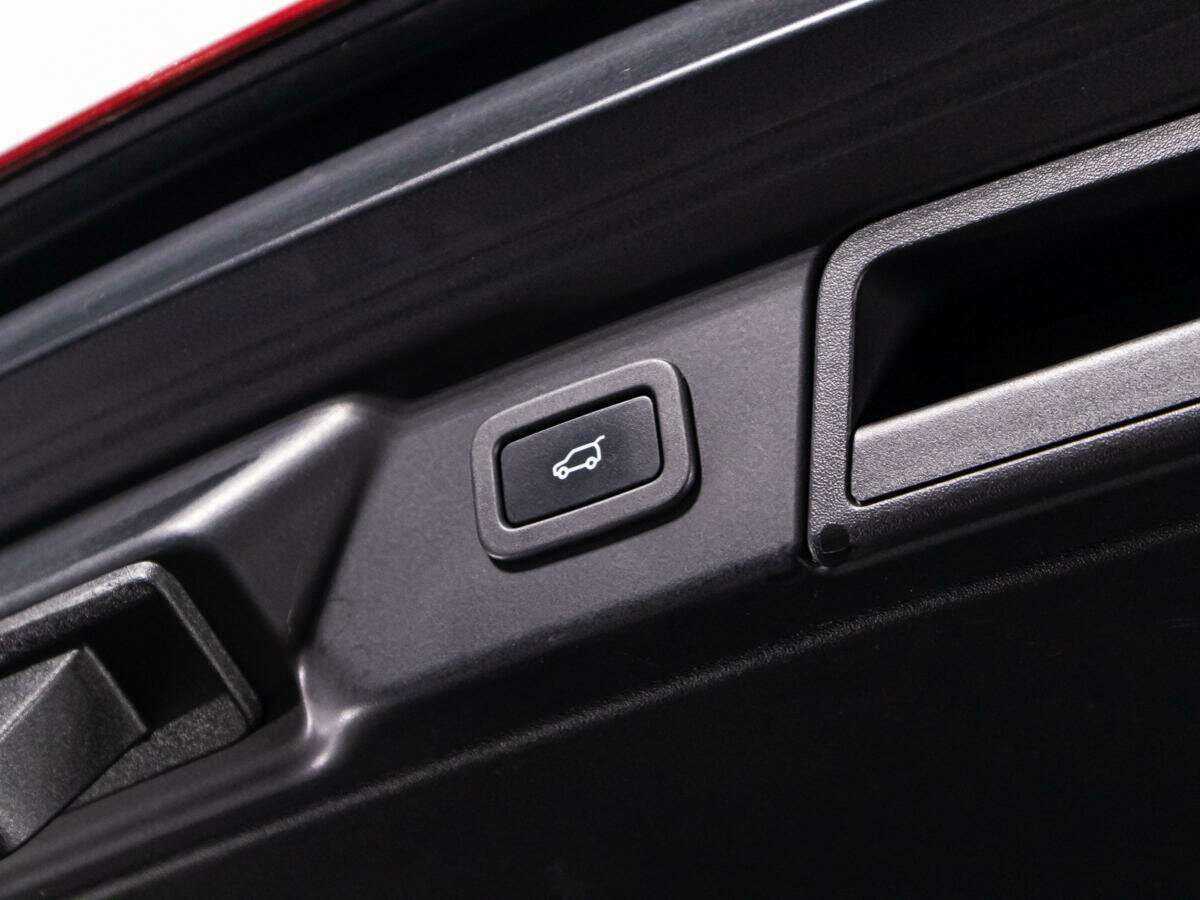 Land Rover Range Rover Velar, 2018 Фото №14