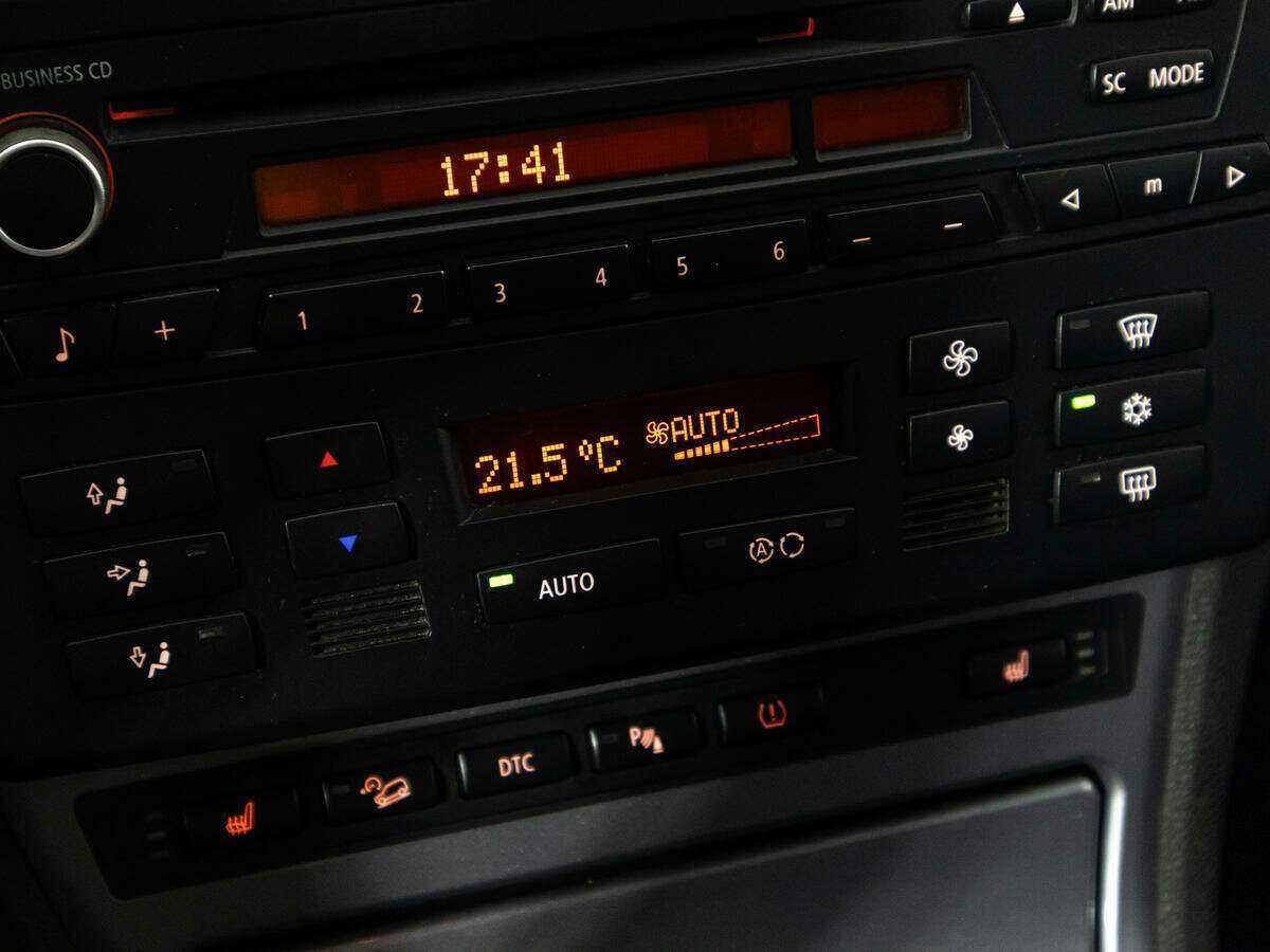 BMW X3 25i, 2009 Фото №16