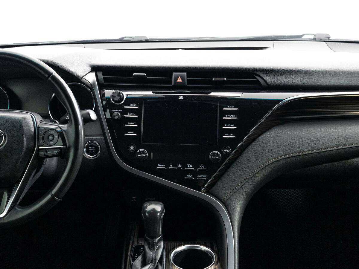 Toyota Camry, 2018 Фото №14