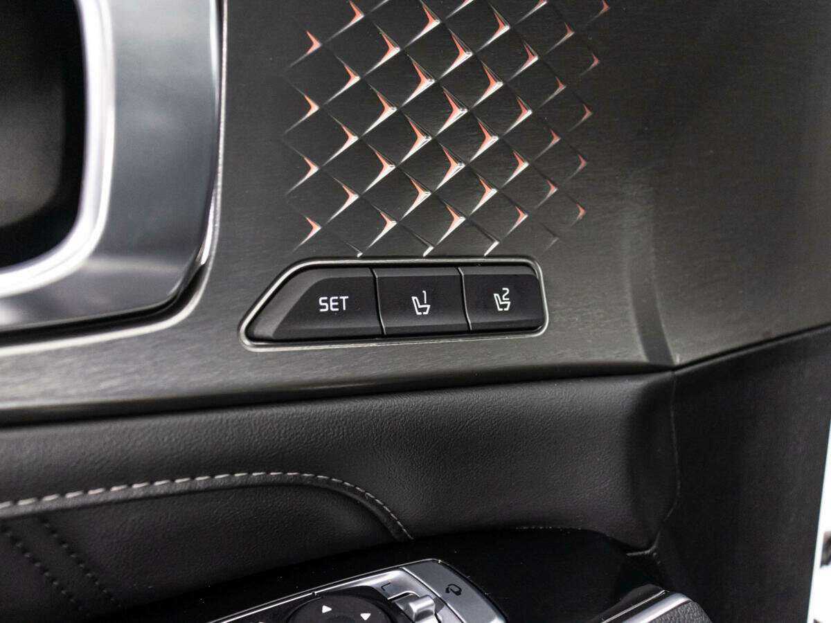 Kia Sorento, 2020 Фото №19