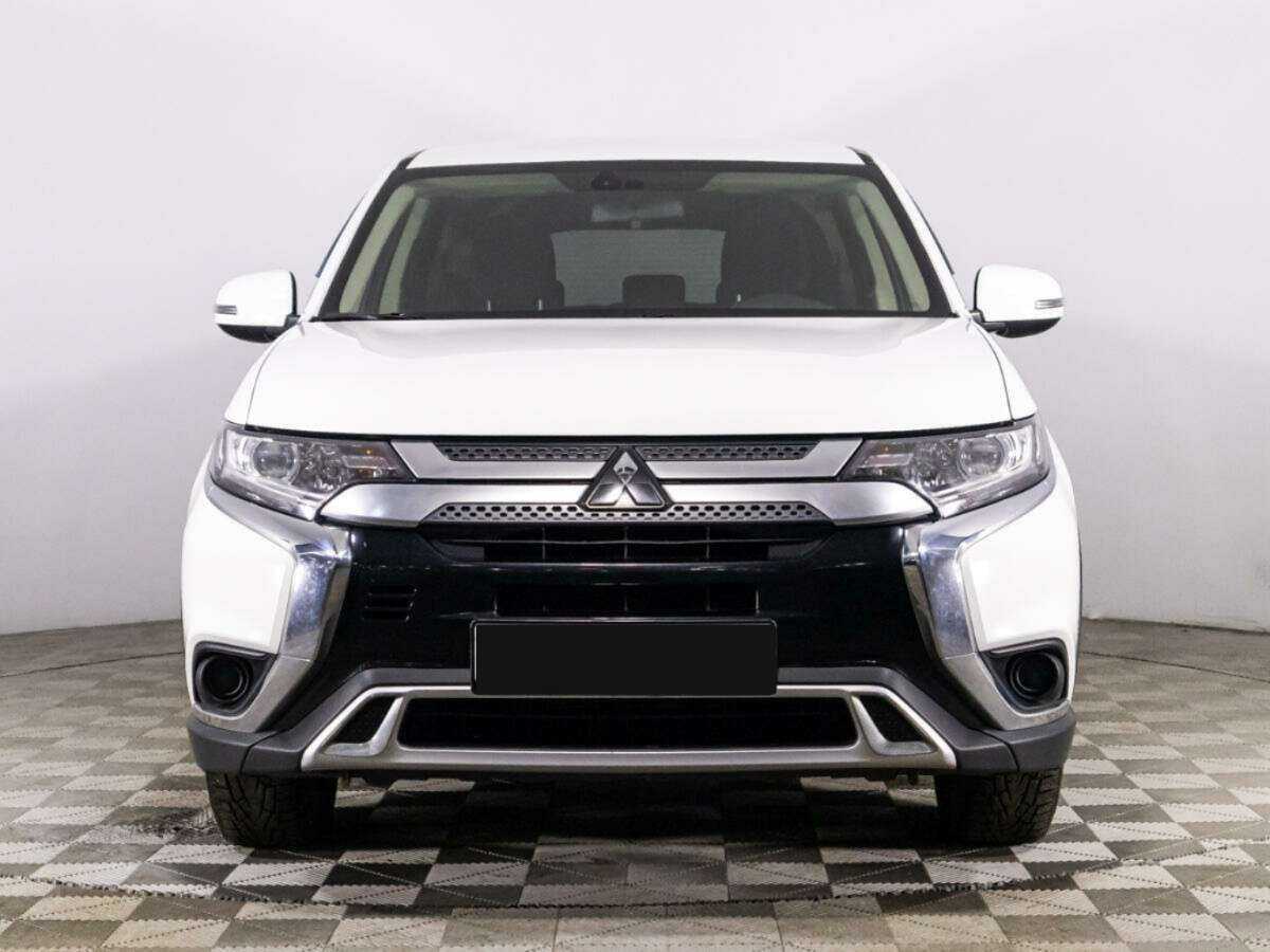 Mitsubishi Outlander, 2019 - 131 160 км. | Фото №2
