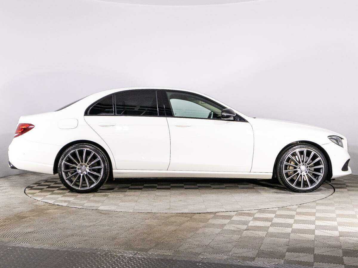 Mercedes-Benz E-Класс 400, 2016 Фото №4