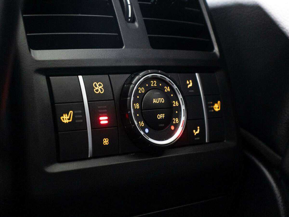 Mercedes-Benz GLS 400, 2017 Фото №24