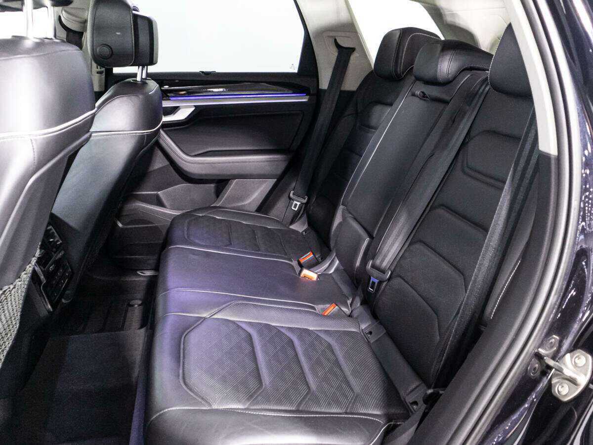 Volkswagen Touareg, 2018 Фото №10