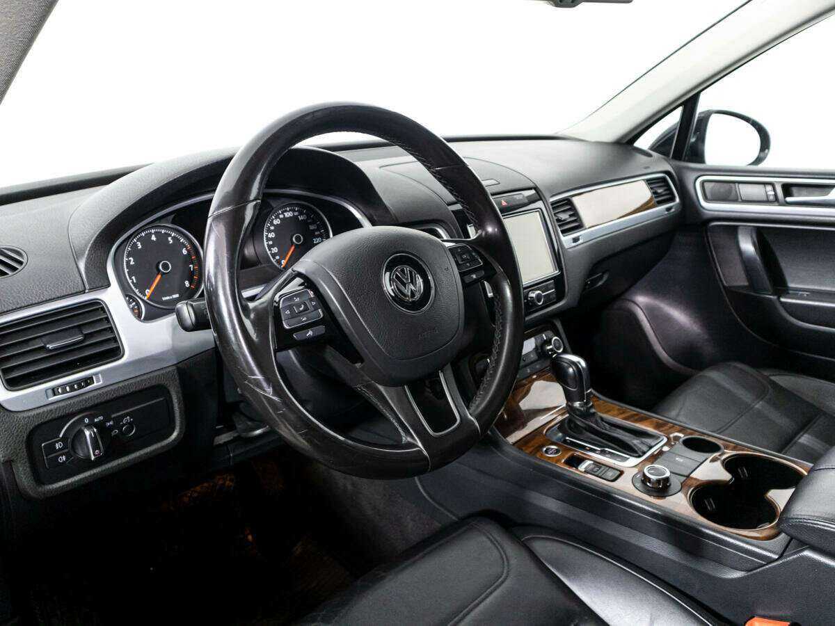 Volkswagen Touareg, 2010 Фото №11