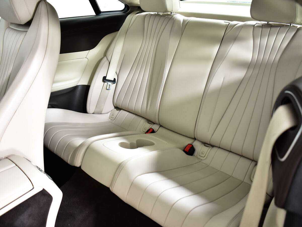 Mercedes-Benz E-Класс 200, 2017 Фото №9