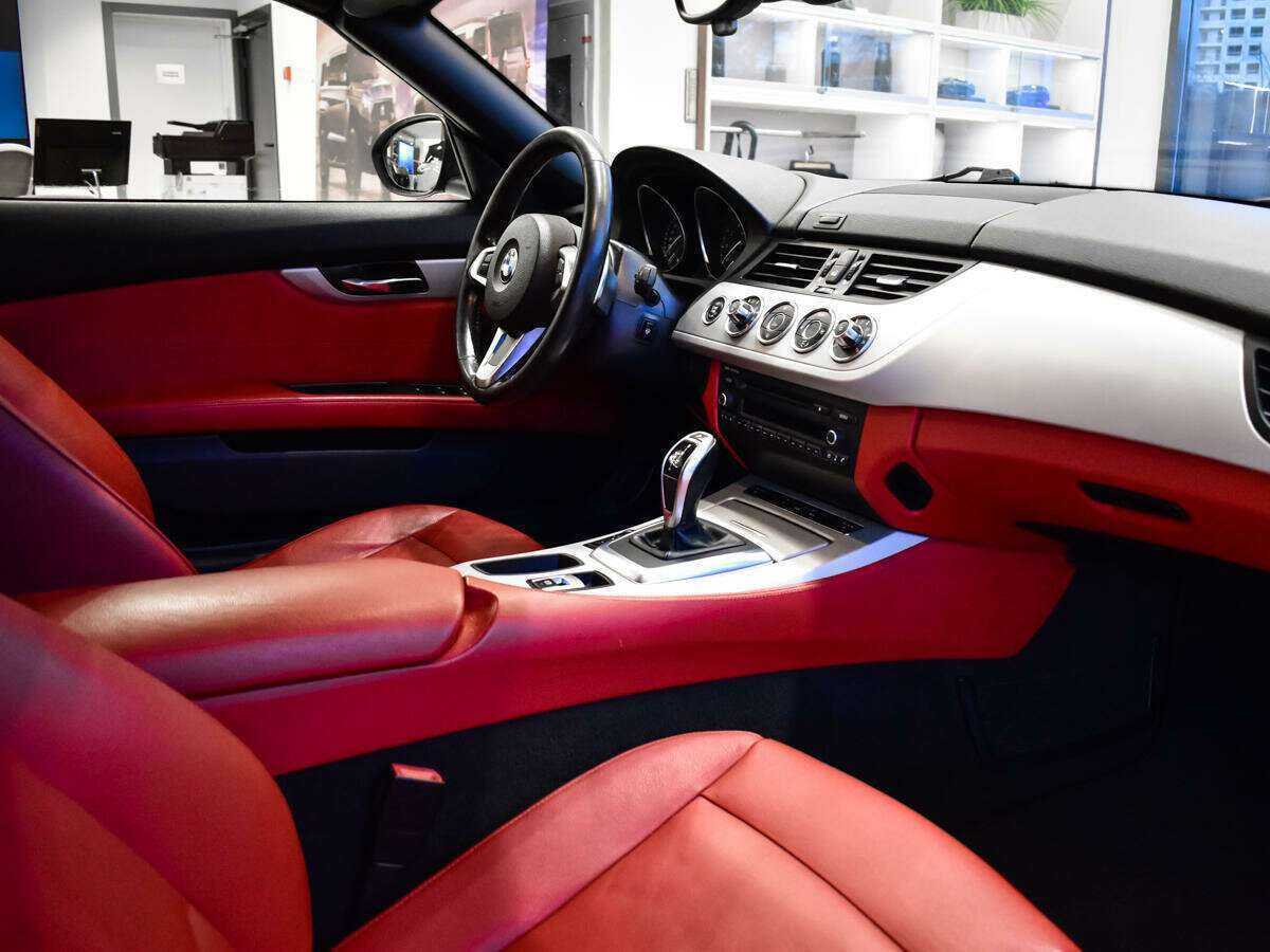 BMW Z4 20i, 2012 Фото №15