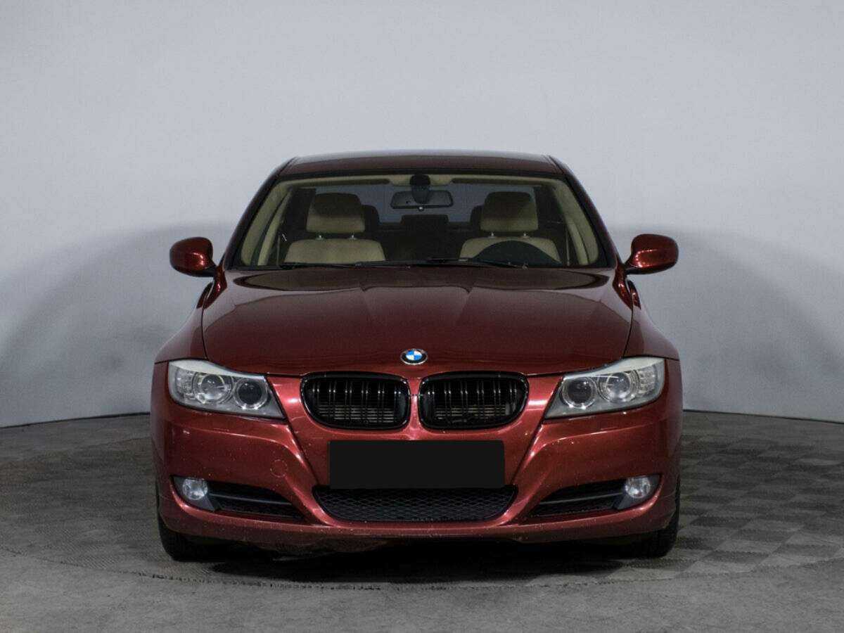 BMW 3 серии 318i, 2011 - 119 031 км. | Фото №2