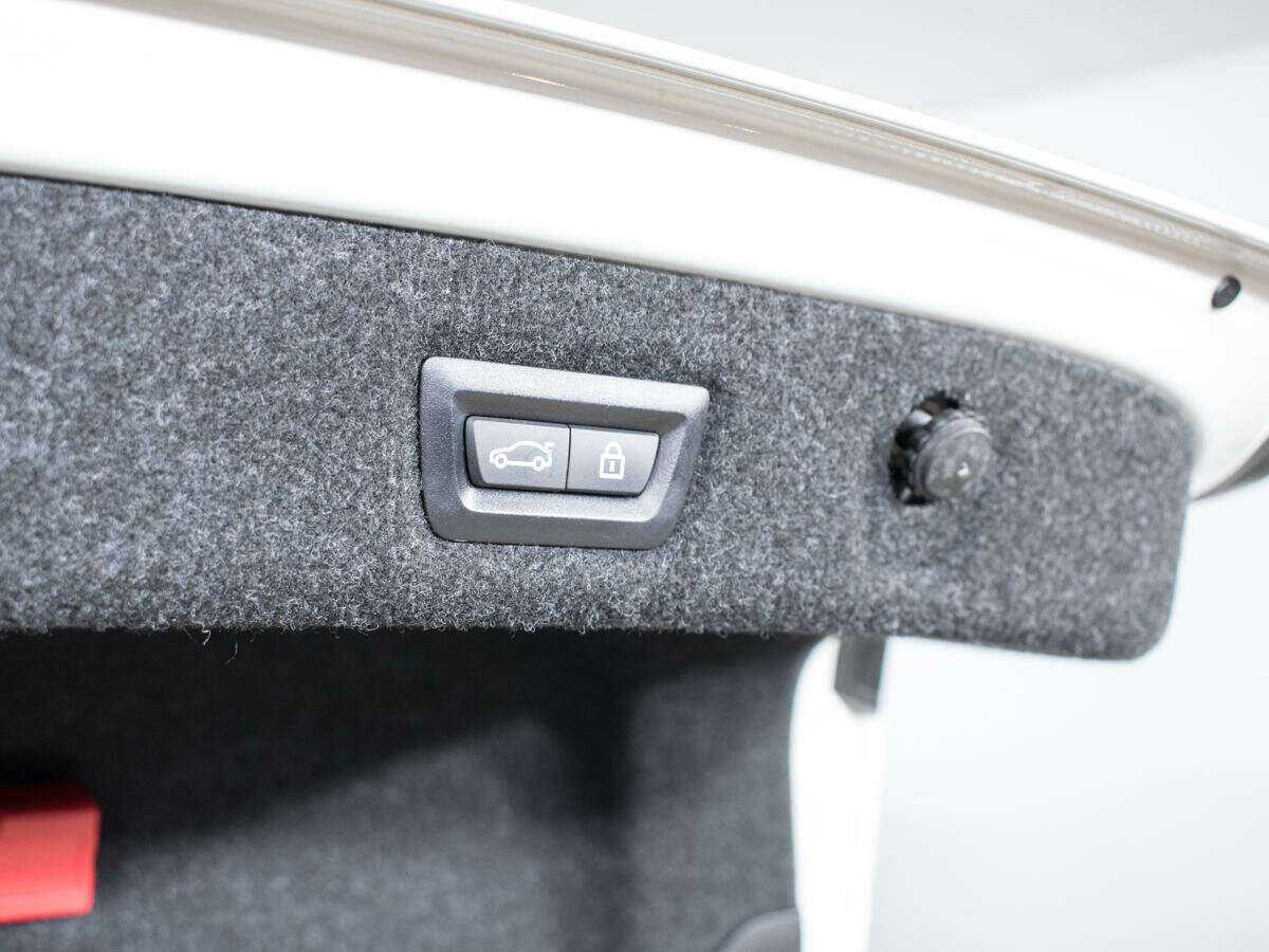 BMW 5 серии 520d xDrive, 2018 Фото №24