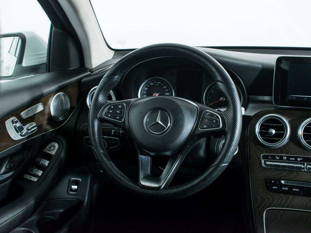 Mercedes-Benz GLC Coupe 300, 2017 Фото №12