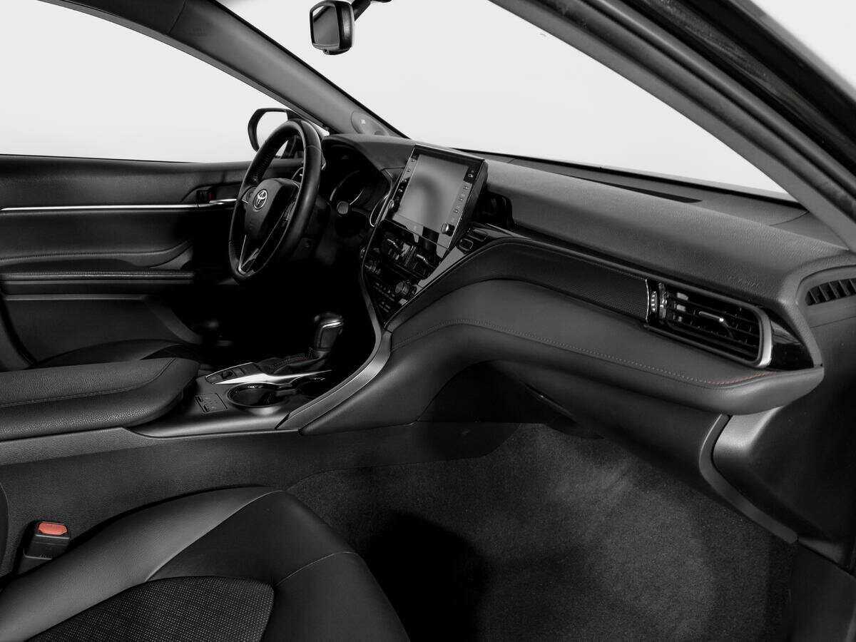 Toyota Camry, 2022 Фото №9