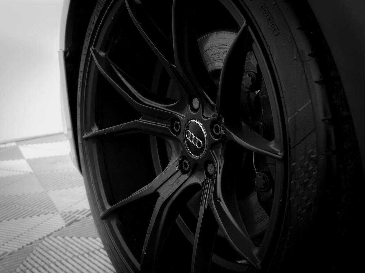 Audi S5, 2012 Фото №17