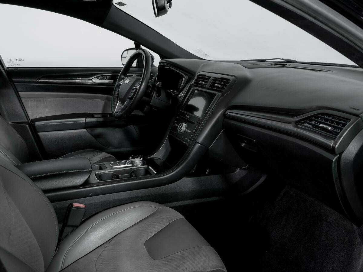 Ford Fusion (North America) Sport, 2017 Фото №9