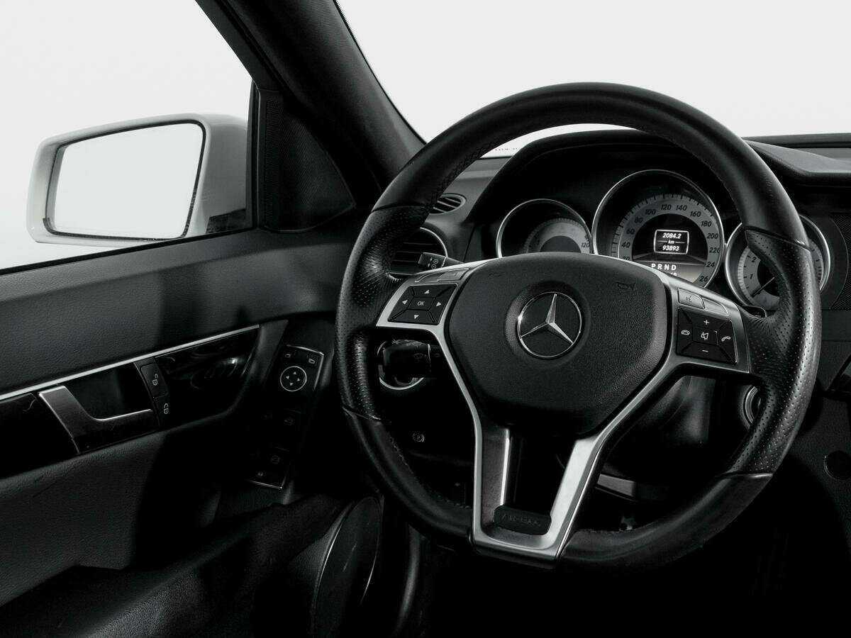 Mercedes-Benz C-Класс 180 BlueEFFICIENCY, 2011 Фото №14