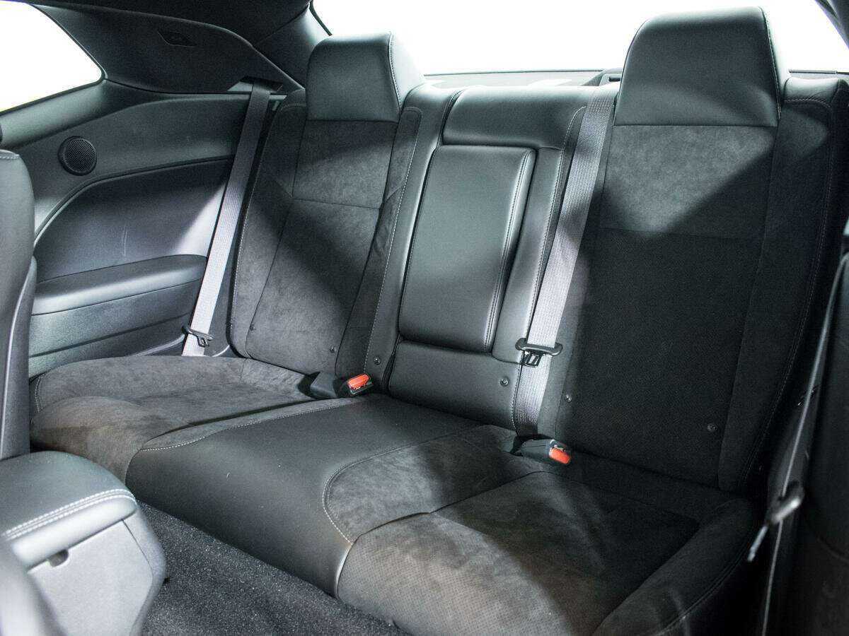 Dodge Challenger R__T, 2022 Фото №10