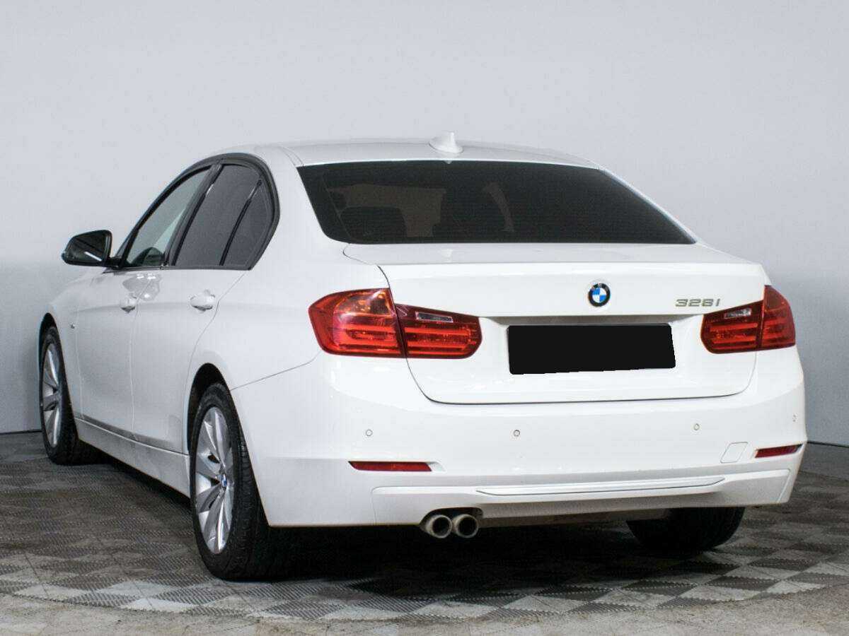 BMW 3 серии 328i, 2011 Фото №7