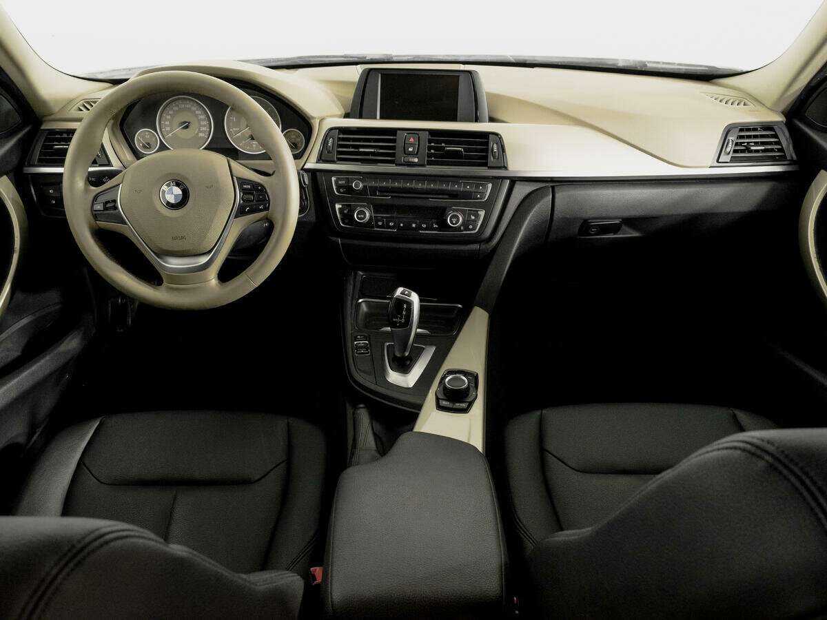 BMW 3 серии 328i, 2011 Фото №12