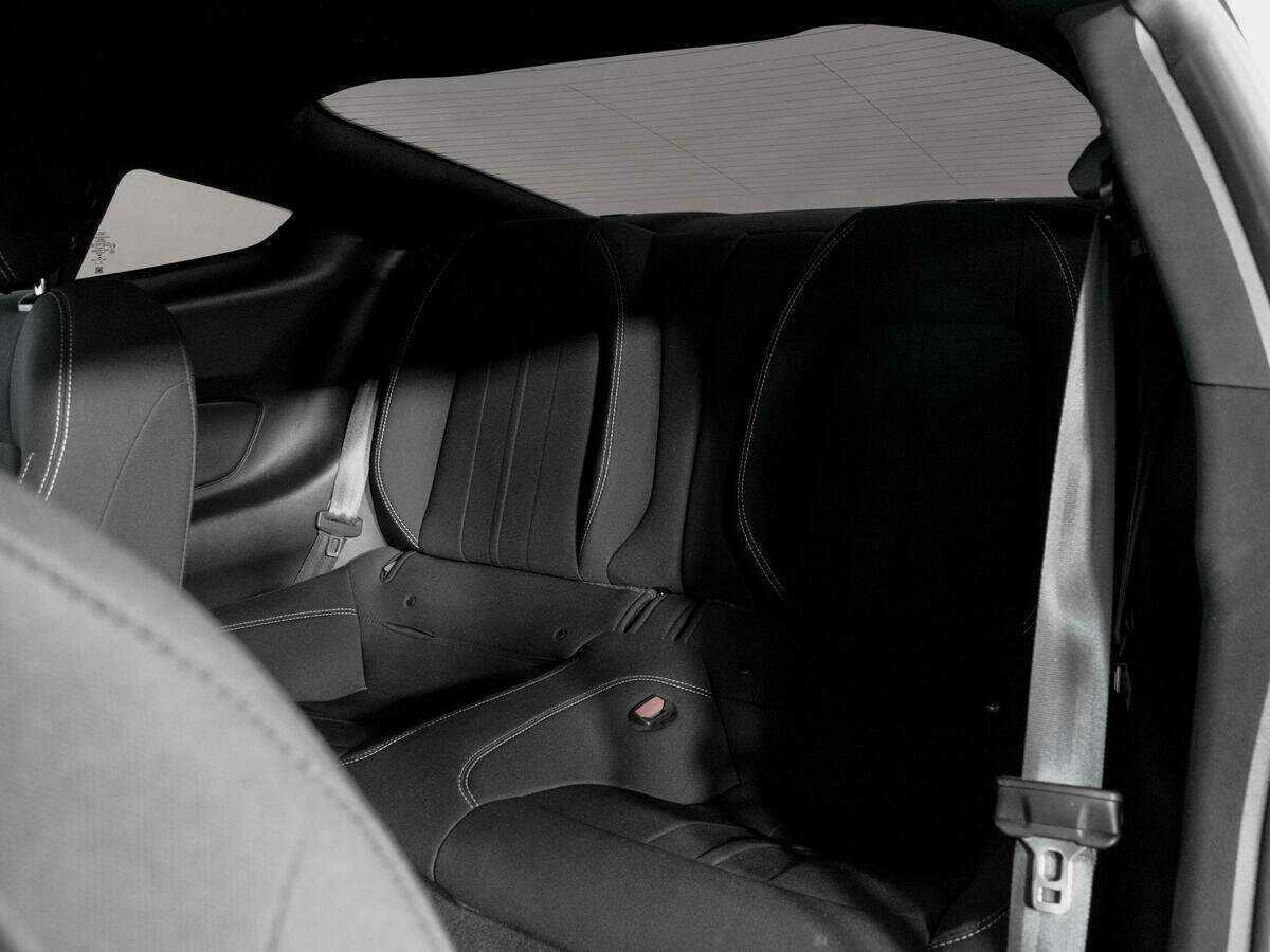 Ford Mustang, 2022 Фото №10
