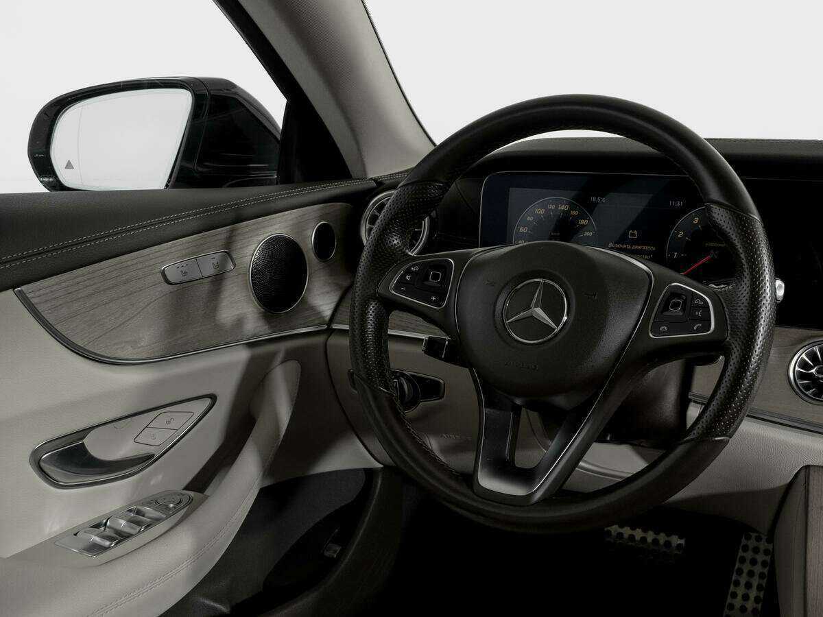 Mercedes-Benz E-Класс 200, 2017 Фото №16