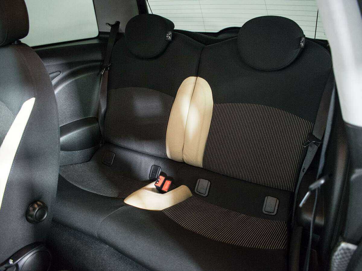 Mini Hatch Cooper S, 2010 Фото №10