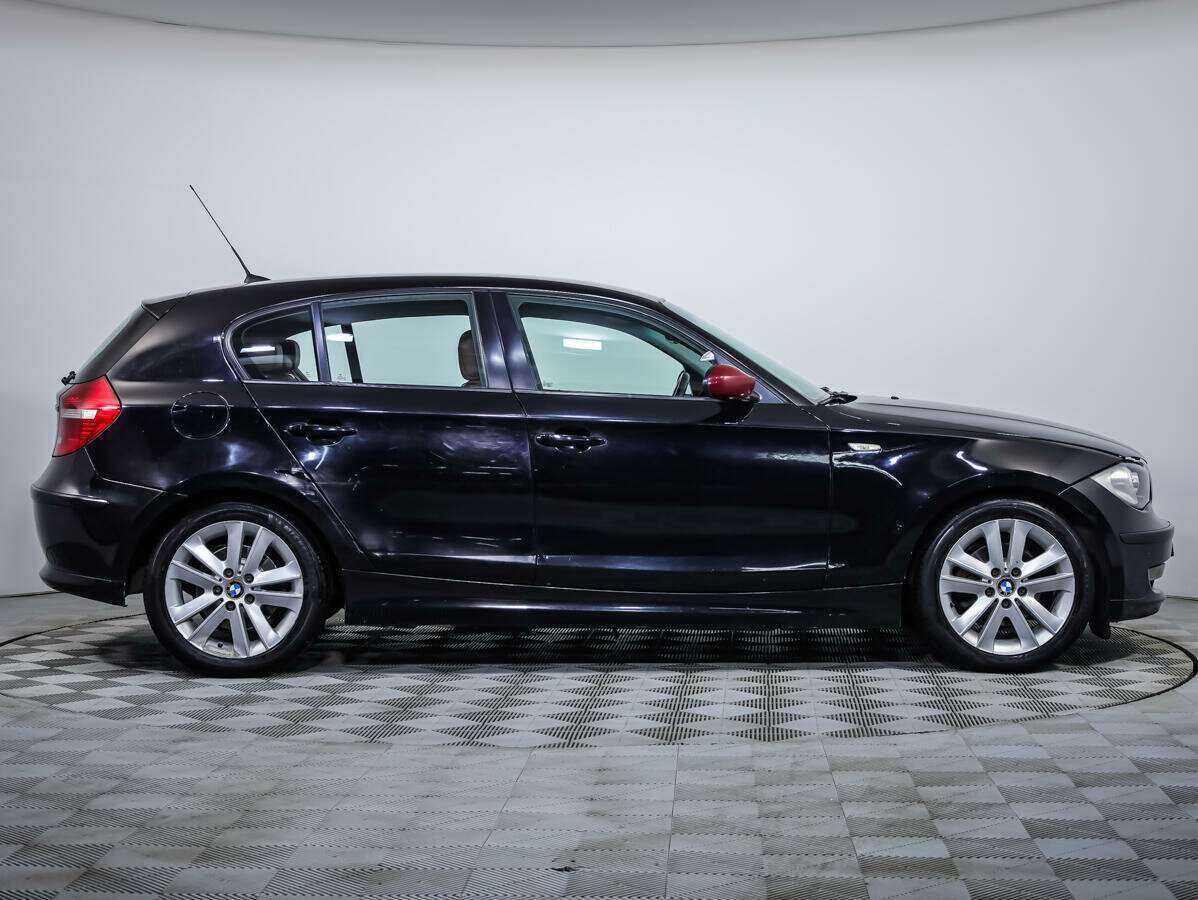 BMW 1 серии 118i, 2008 - 270 983 км. | Фото №3