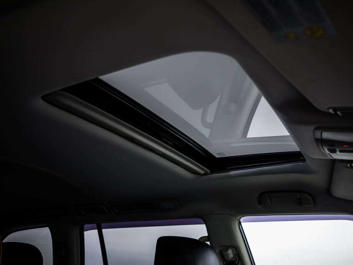 Nissan Patrol, 2010 Фото №17