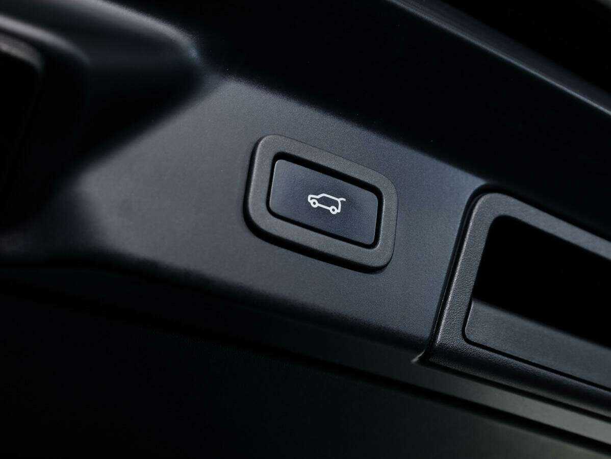 Land Rover Range Rover Velar, 2018 Фото №23