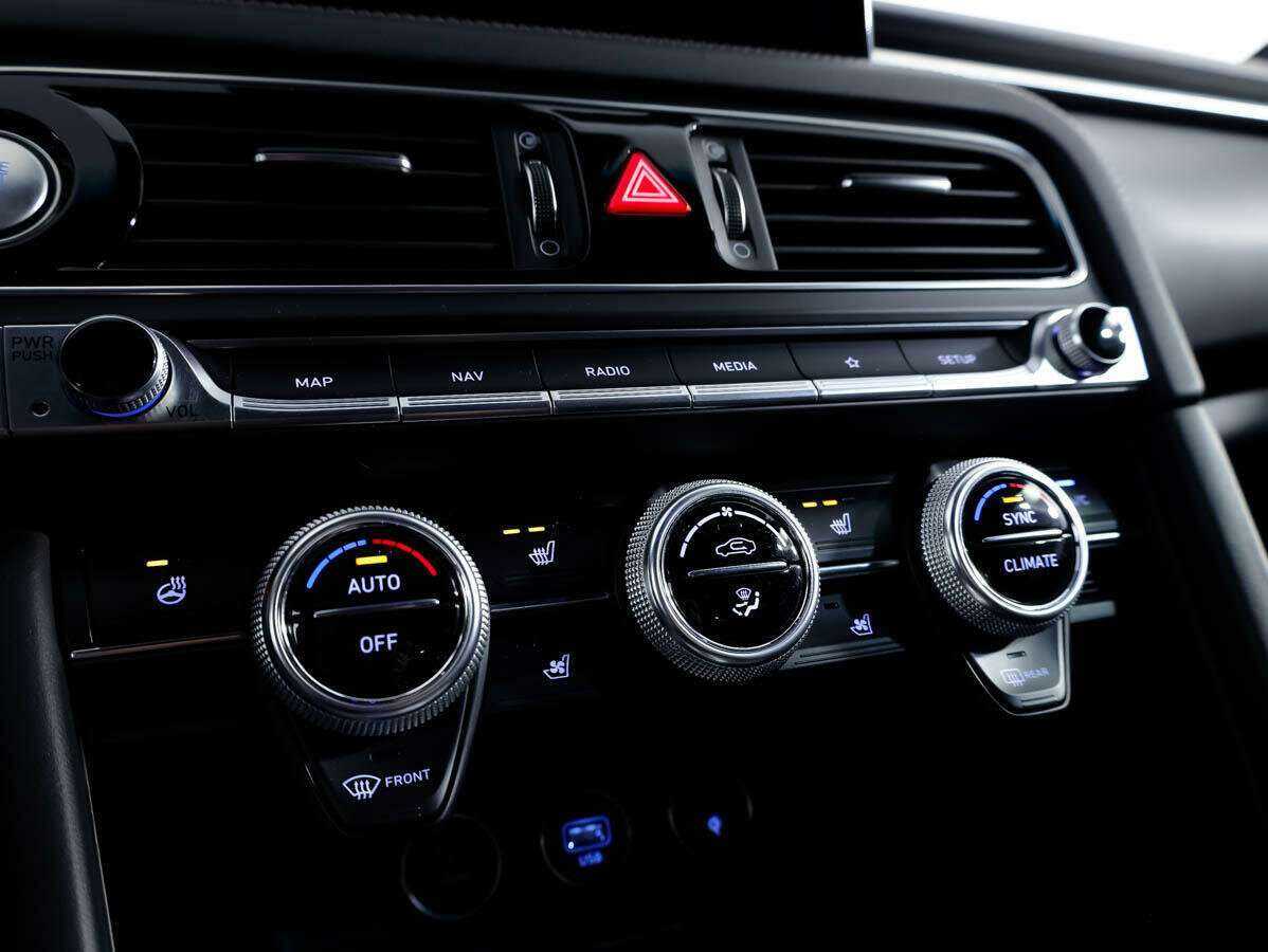 Genesis G70, 2021 Фото №17