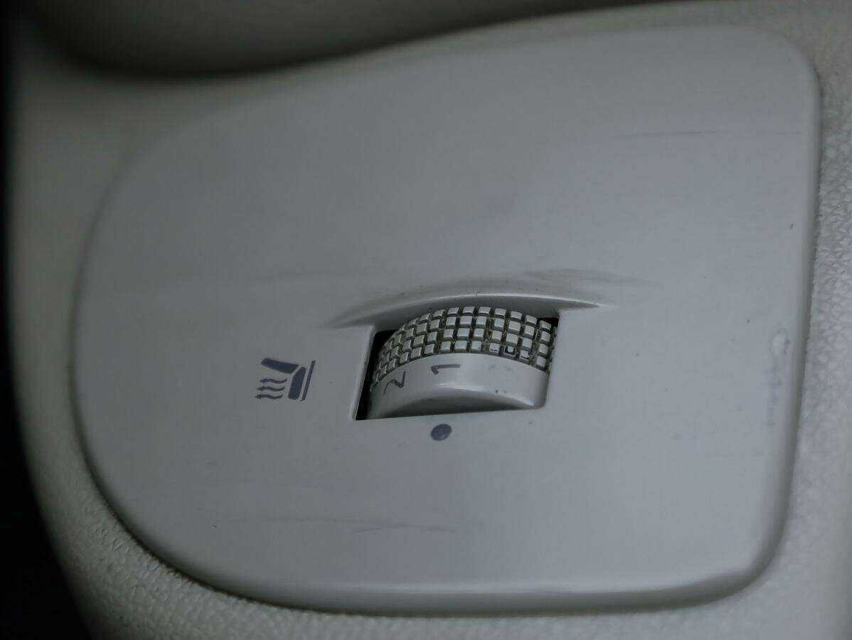 Renault Latitude, 2011 Фото №10