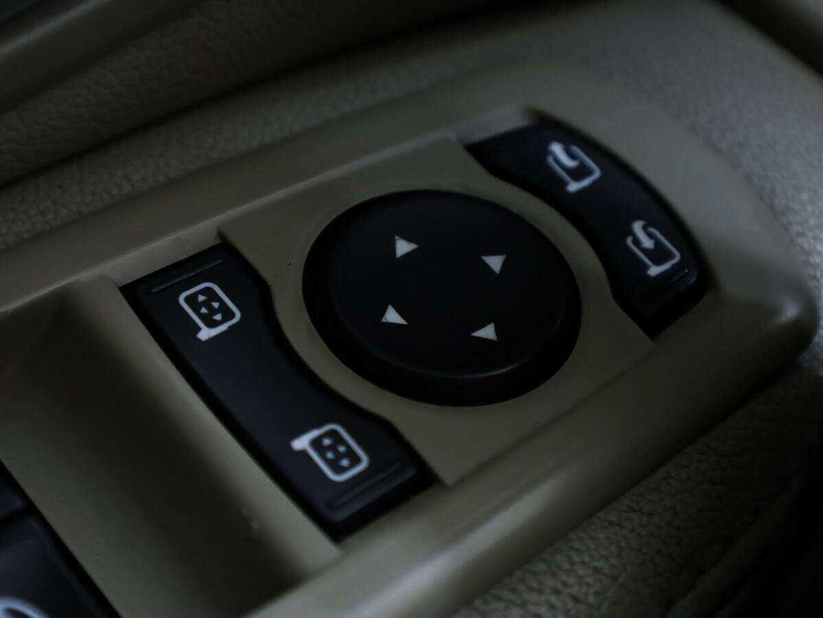 Renault Latitude, 2011 Фото №11