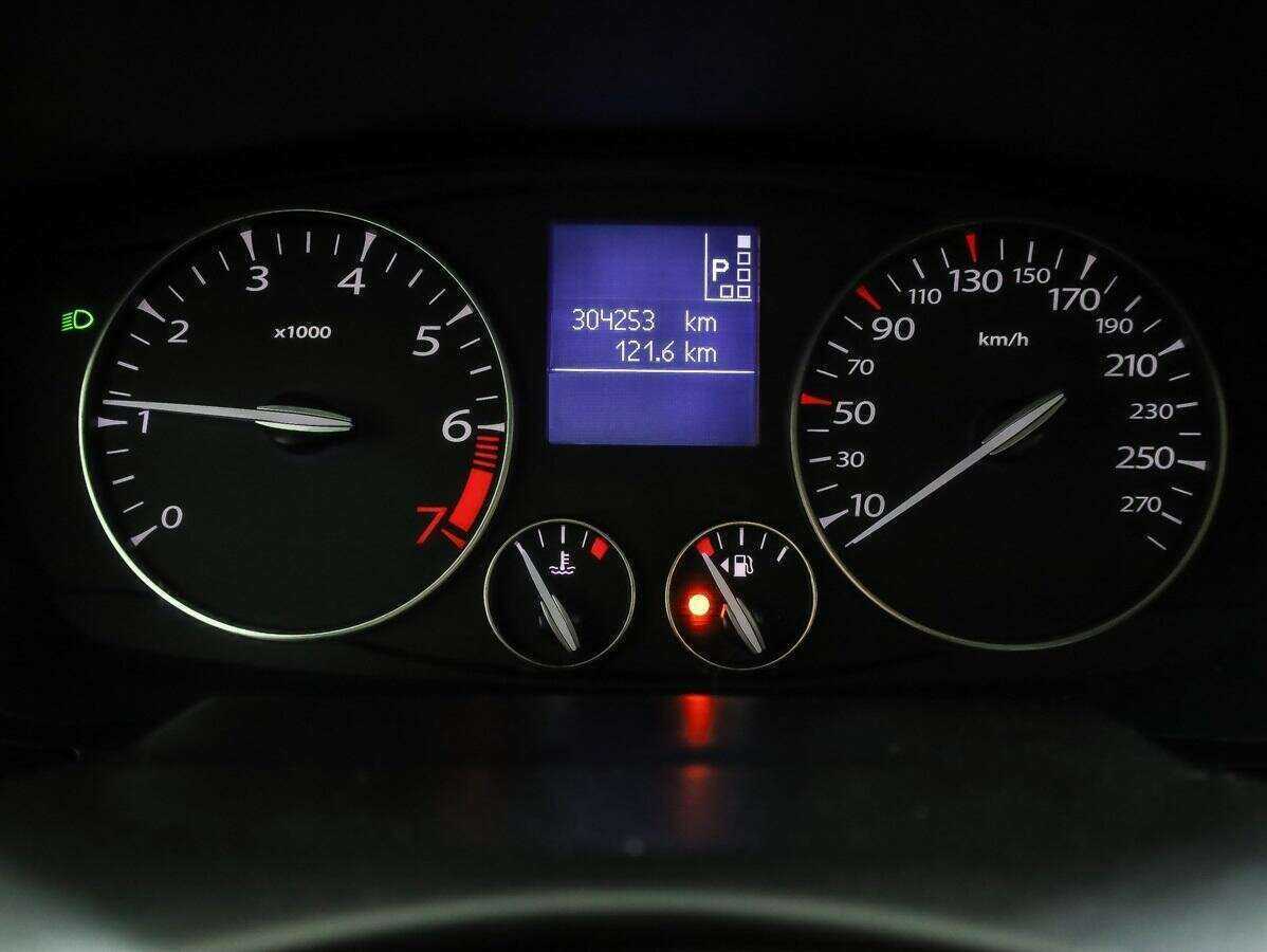 Renault Latitude, 2011 Фото №21