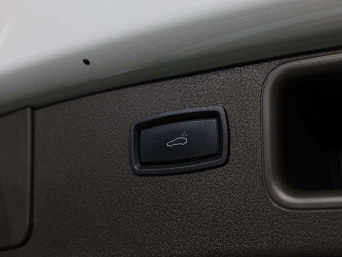 Porsche Macan Turbo, 2015 Фото №29